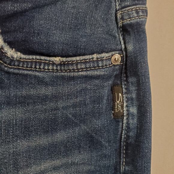 Silver Women's Tuesday Slim Boot Distressed Jeans Size 28 Low Rise Medium Wash - Picture 7 of 12